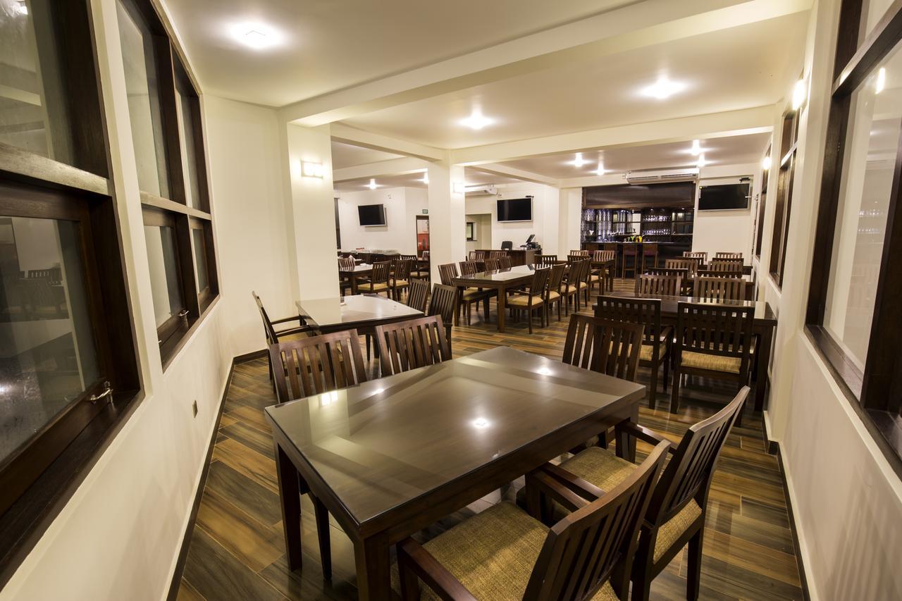Grand 7 Hotel -Kesbewa Piliyandala Kültér fotó